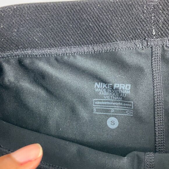 Nike Pro Cool Womens Cropped Leggings Black Dri Fit Pull On Stretch Size S Small - Picture 5 of 12